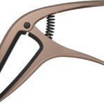 Ernie Ball Axis EB-9608 - universalus kapodasteris