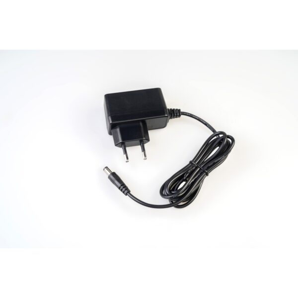 Regulated PSU supplyer for stompboxes