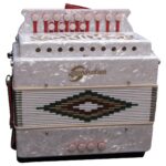 Soundsation SAC-1304D-WH - D diatoninis akordeonas perlo baltas