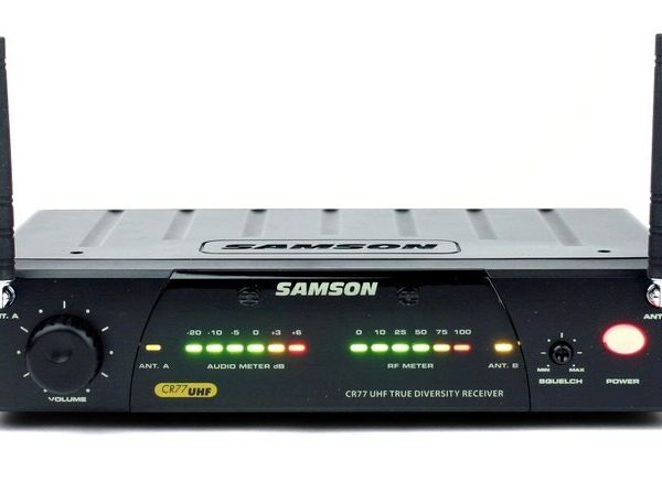 Samson CR77 UHF Bevielis Imtuvas su XLR ir 1/4" Išėjimais