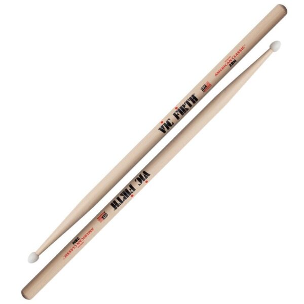 Vic Firth 2BN American Classic® 2B Nyoln Tip - būgnų lazdelės, hickory, 1,6cm skersmuo, 41,28cm ilgis