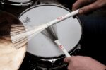 Vic Firth WB Jazz Brushes - būgnų šluotelės, reguliuojamas plauko išsklaidymas - Image 3