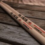 Vic Firth X5A American Classic® Extreme 5A Wood Tip būgnų lazdelės - Image 2