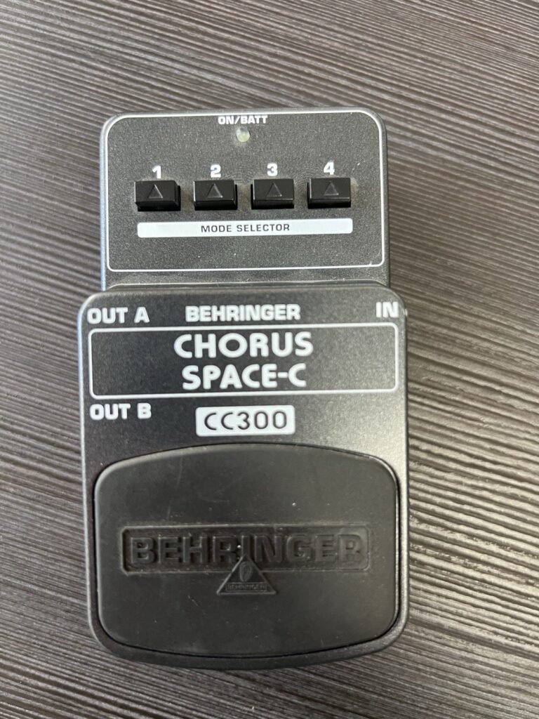 Behringer CC300 Chorus Space-C pedalas B-Stock