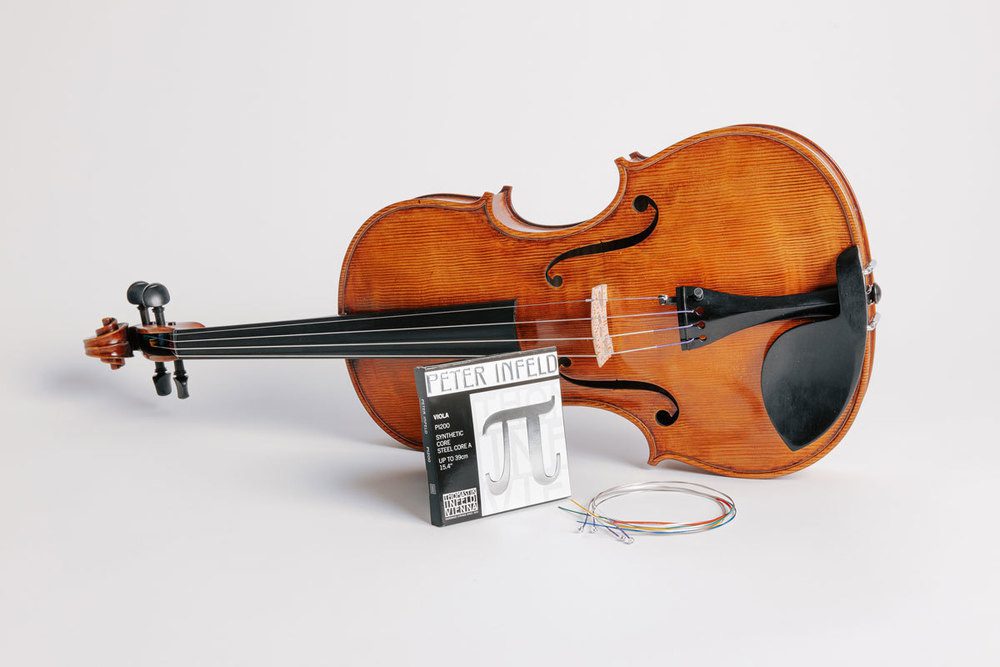 126267.jpg Thomastik-Infeld Peter Infeld komplektas violončelei